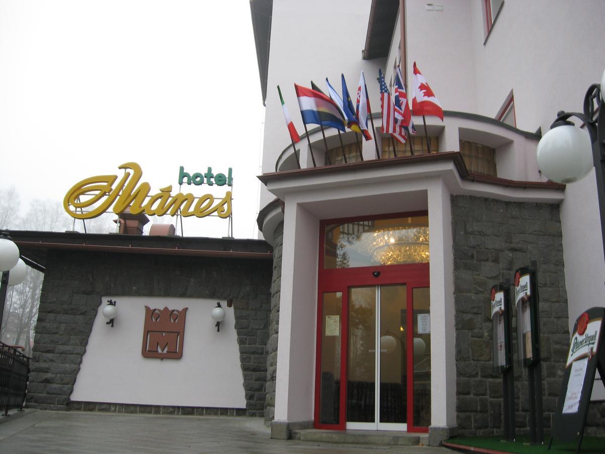 Hotel Manes Svratka Exterior photo